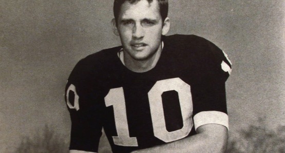 Brian Dowling
Yale Quarterback
