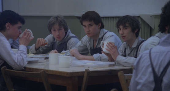 John Blundell (center) as the cruel Pongo, with Ray Burdis (Eckersley) and Phil Daniels (Richards) in Alan Clarke's SCUM